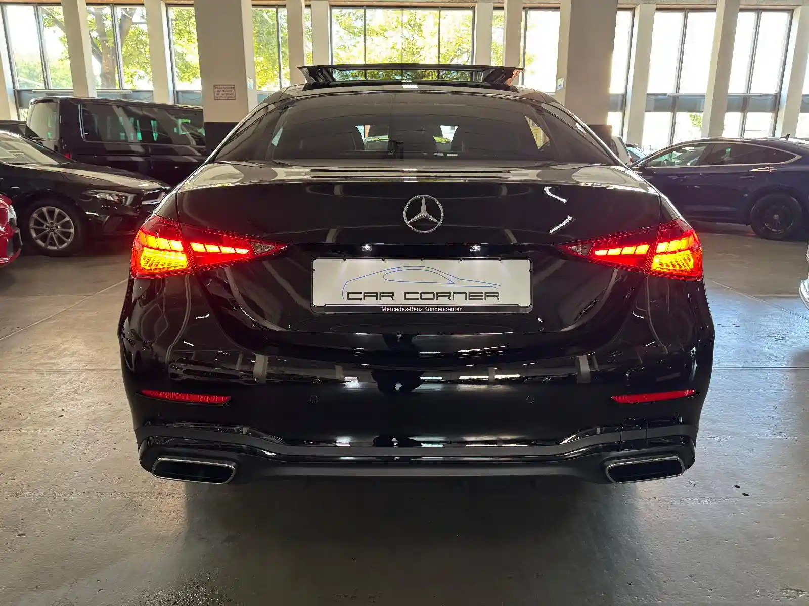Mercedes-Benz C 180