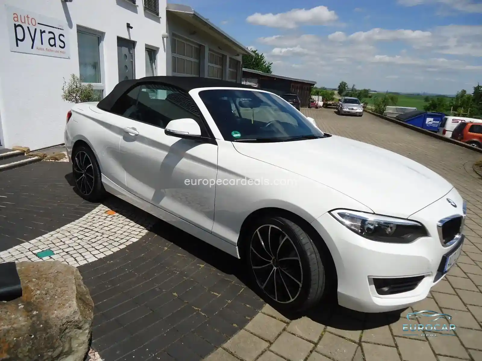 BMW 218