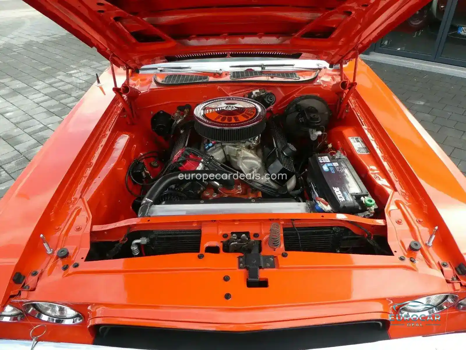 Dodge Challenger