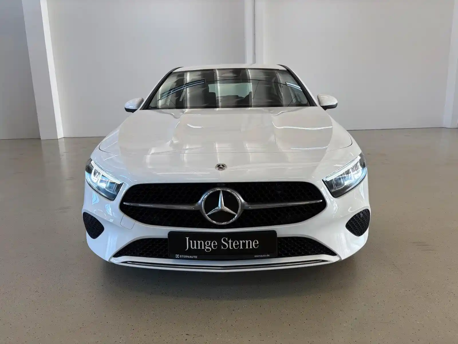 Mercedes-Benz A 180