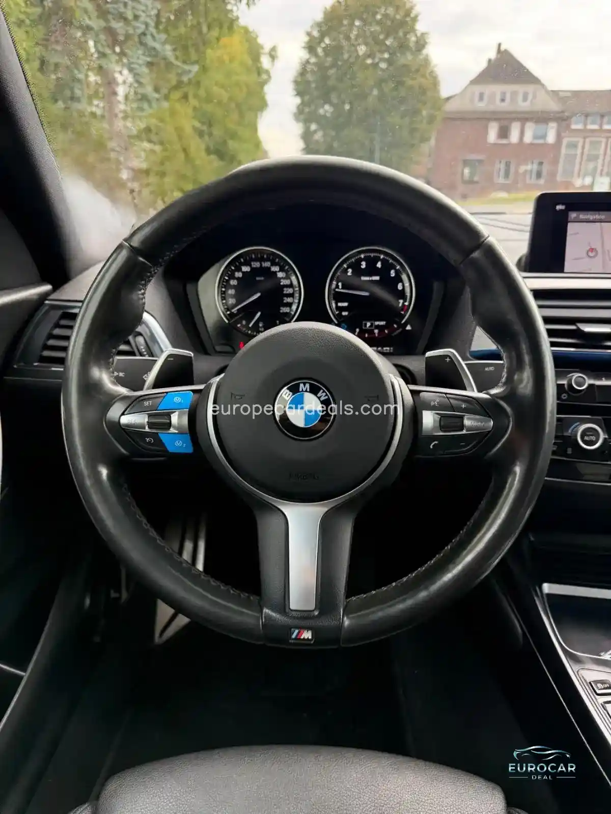 BMW M240i