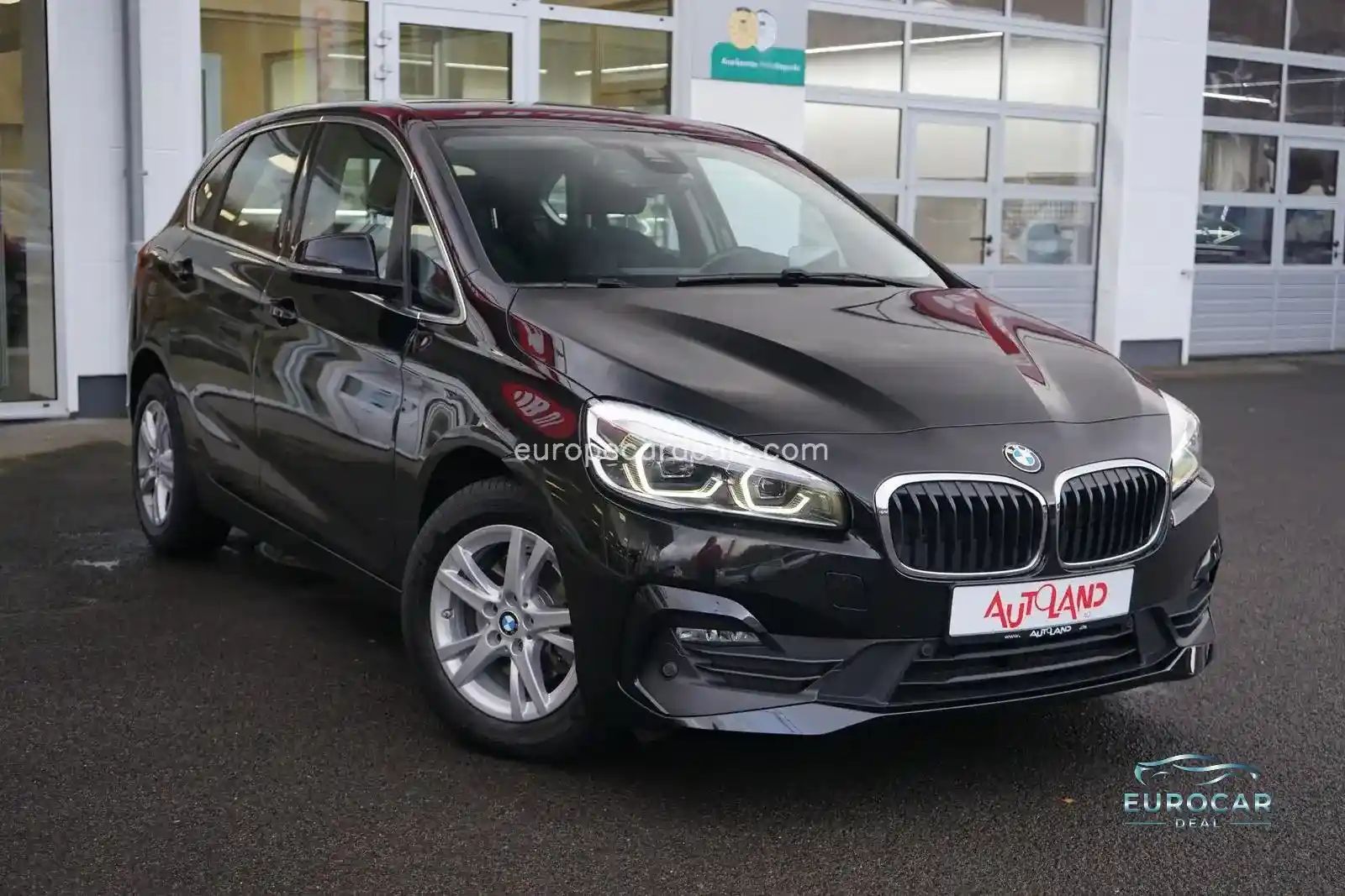 BMW 218
