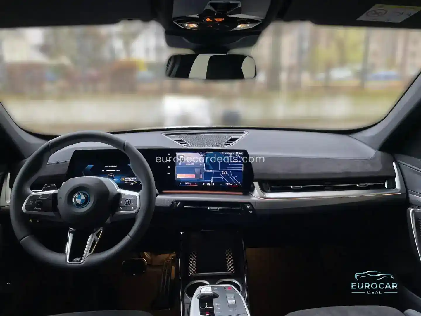 BMW iX1