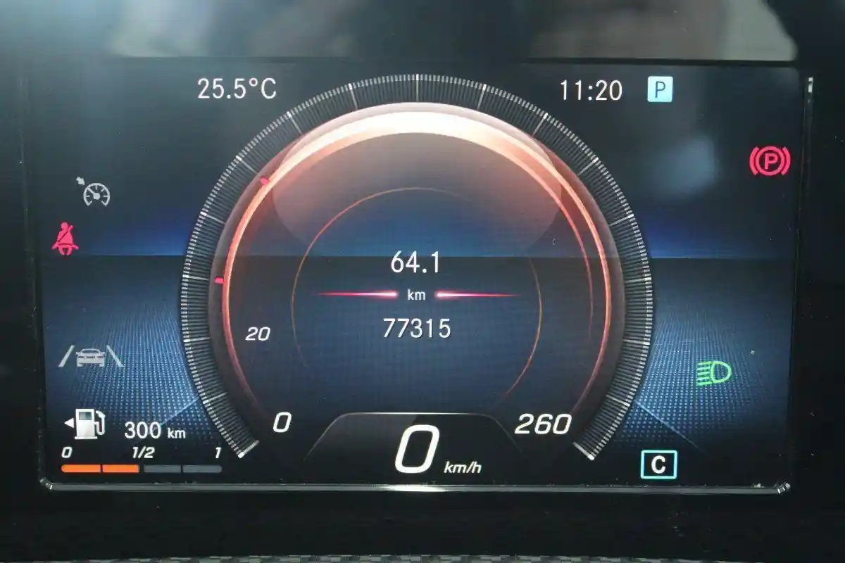 Mercedes-Benz A 180