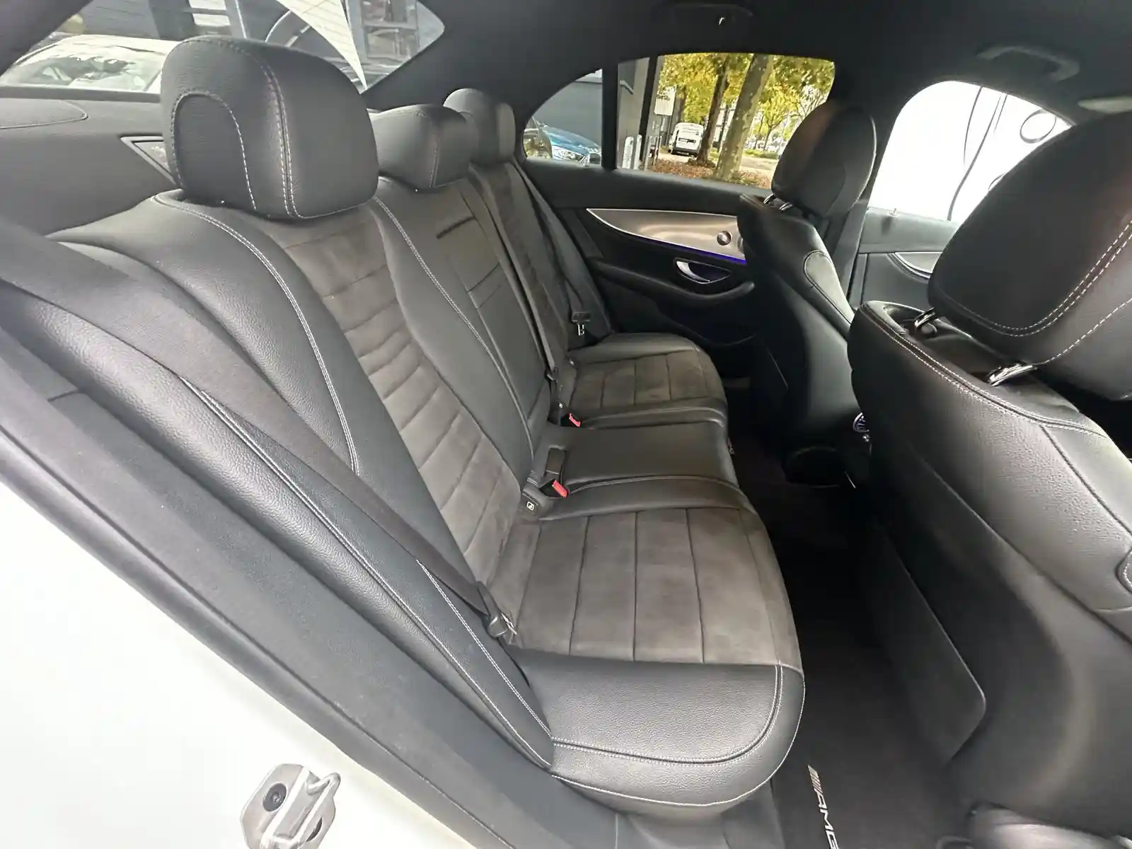 Mercedes-Benz E 350