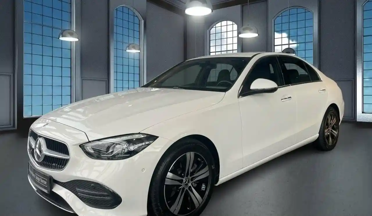 Mercedes-Benz C 180