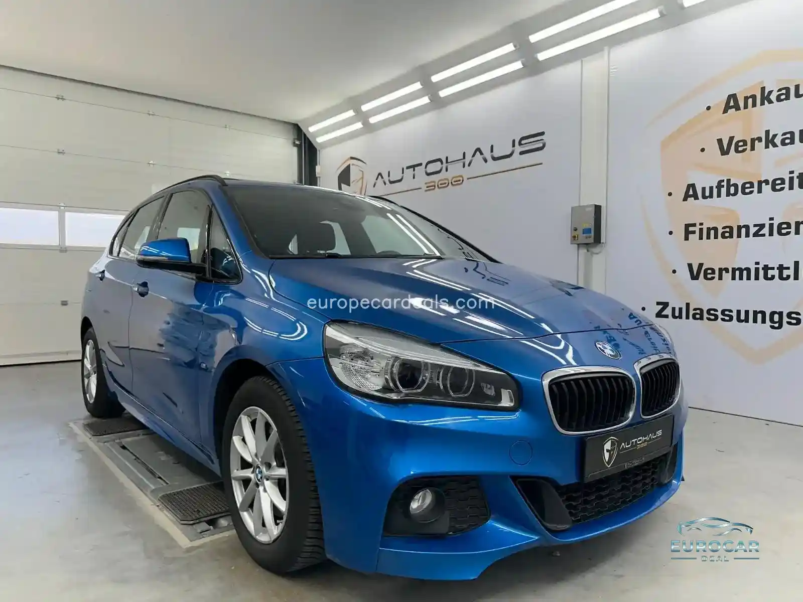 BMW 220