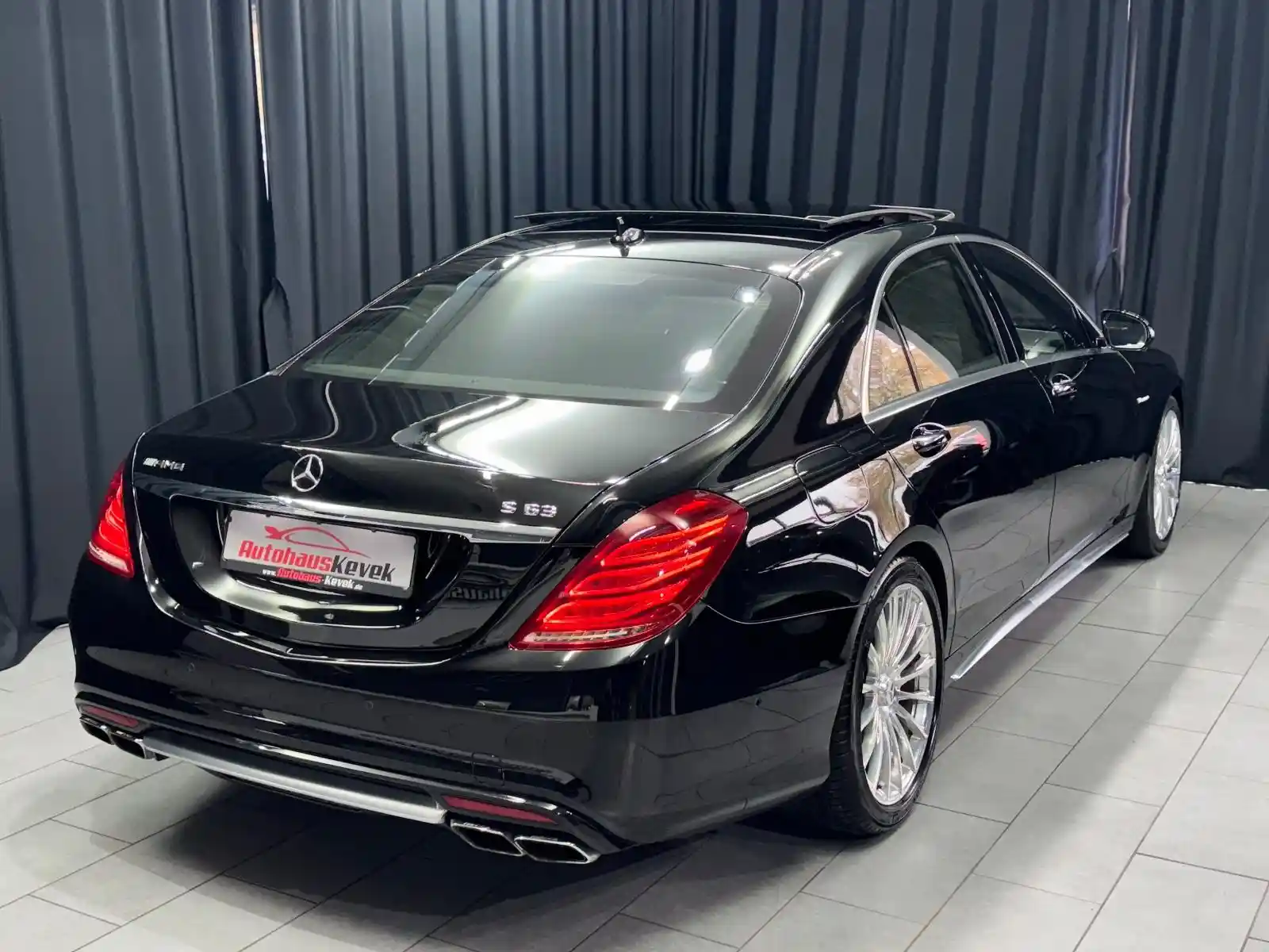 Mercedes-Benz S 63 AMG