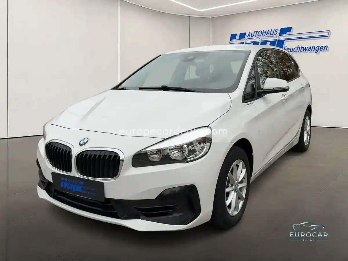 BMW 218