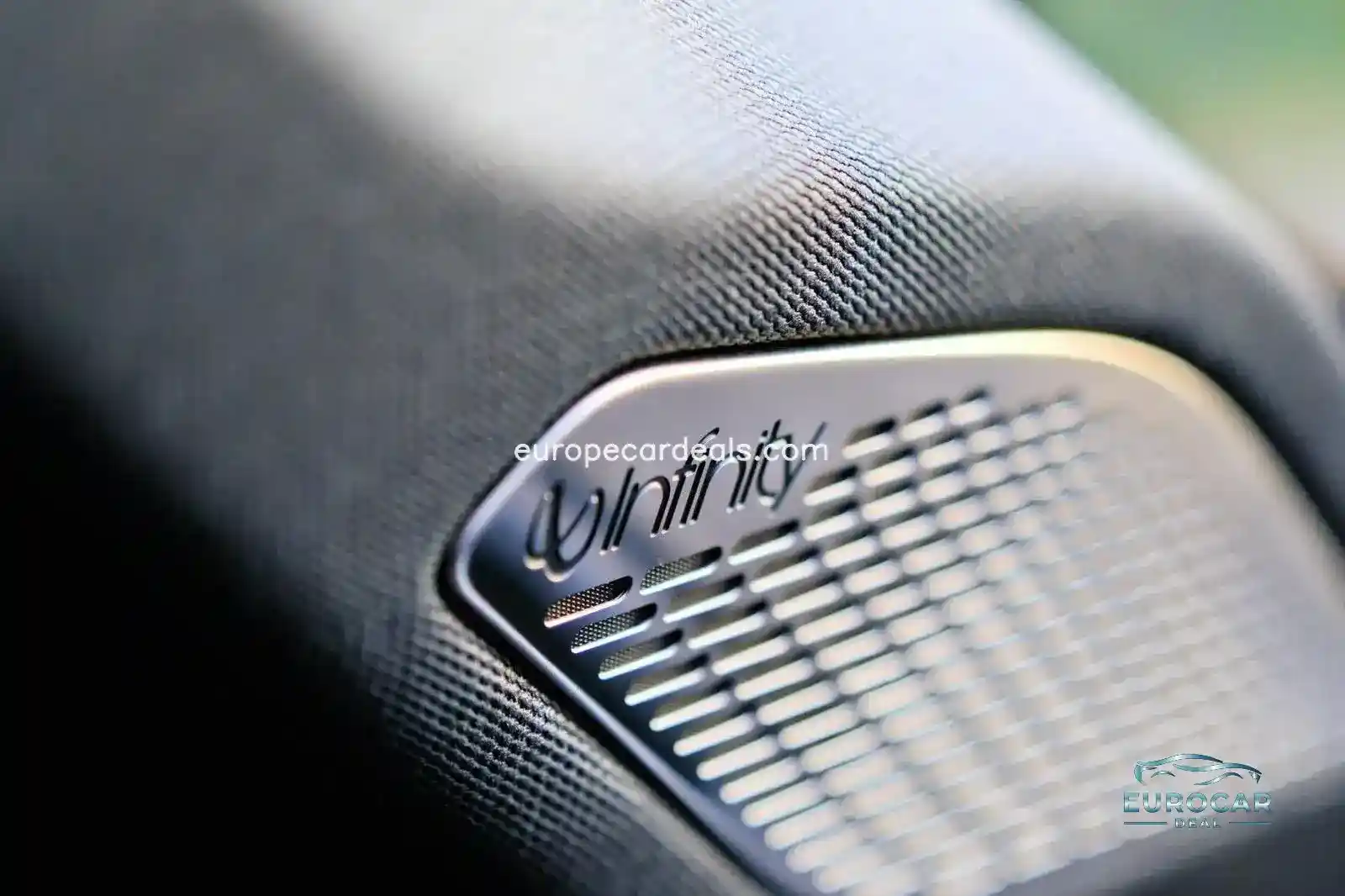 Lynk&Co 01