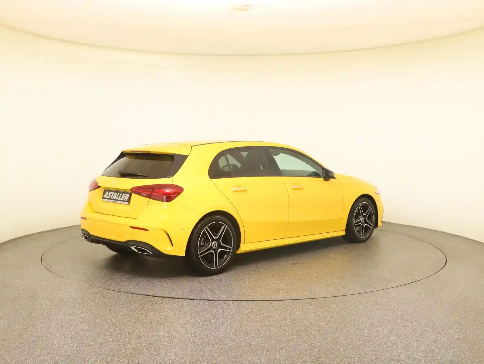 Mercedes-Benz A 200