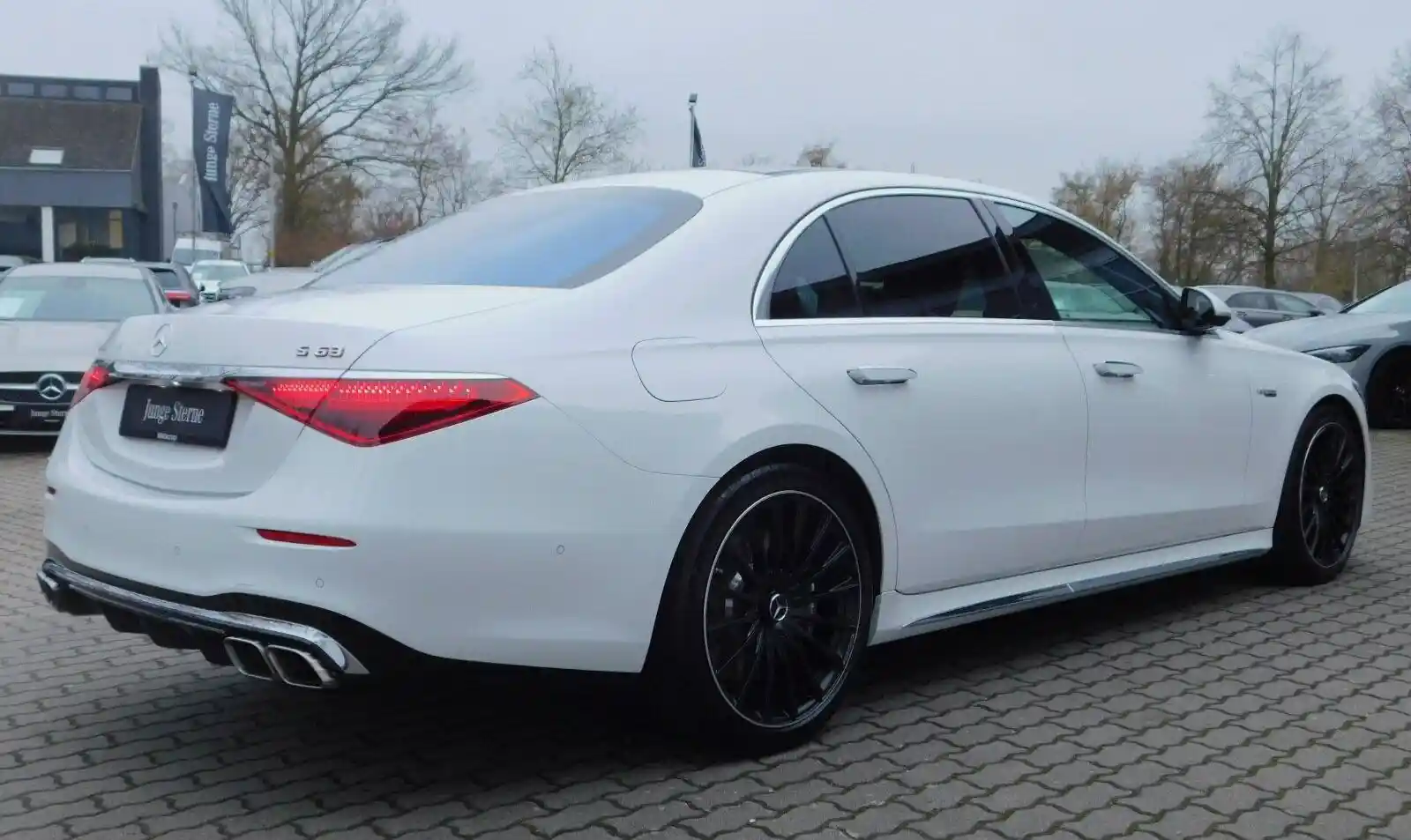 Mercedes-Benz S 63 AMG