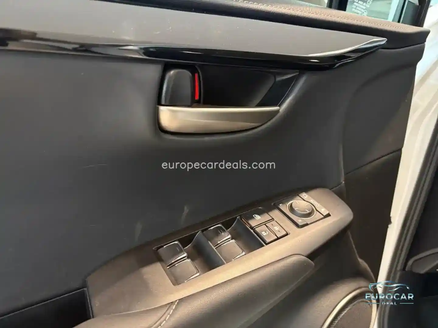Lexus NX 300