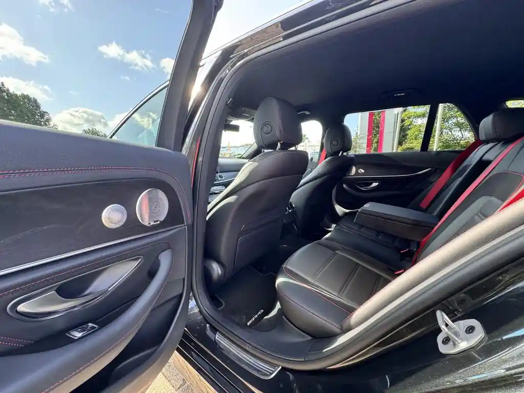Mercedes-Benz E 53 AMG