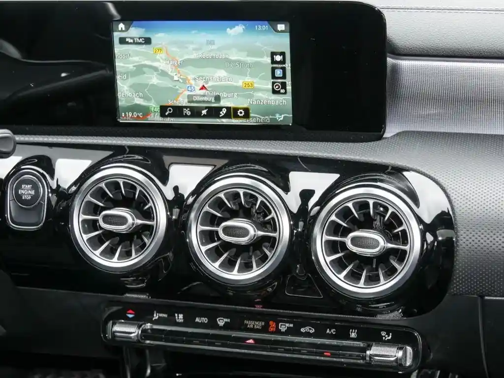 Mercedes-Benz A 250