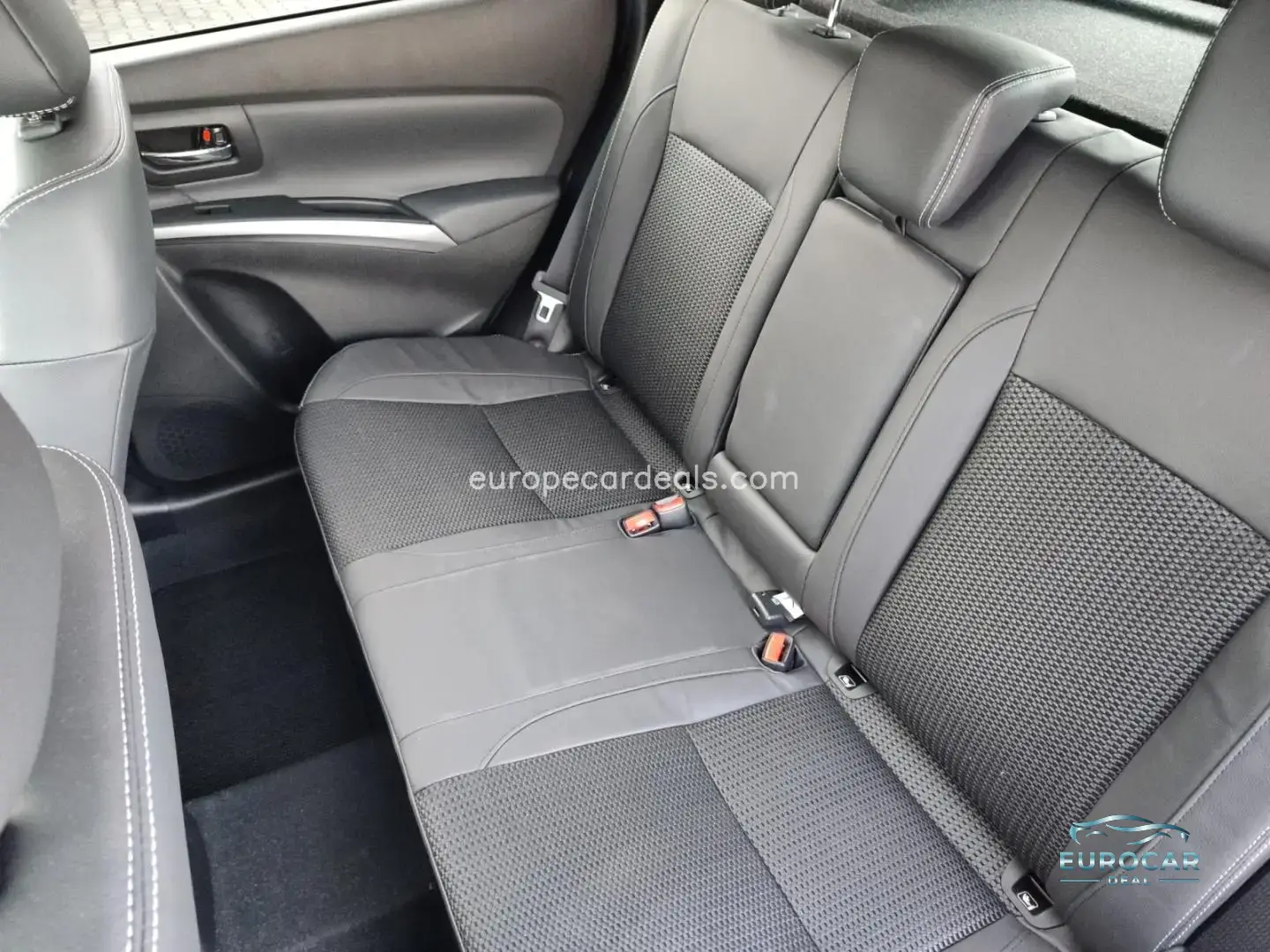 Suzuki (SX4) S-Cross