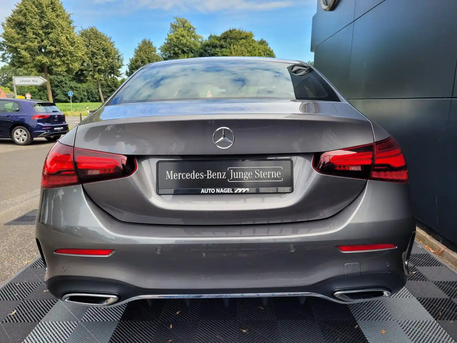 Mercedes-Benz A 250