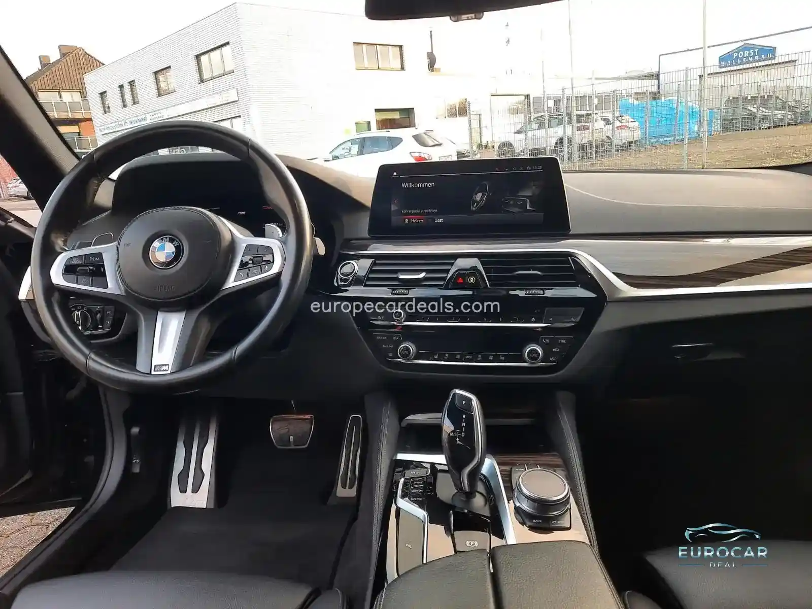 BMW 530