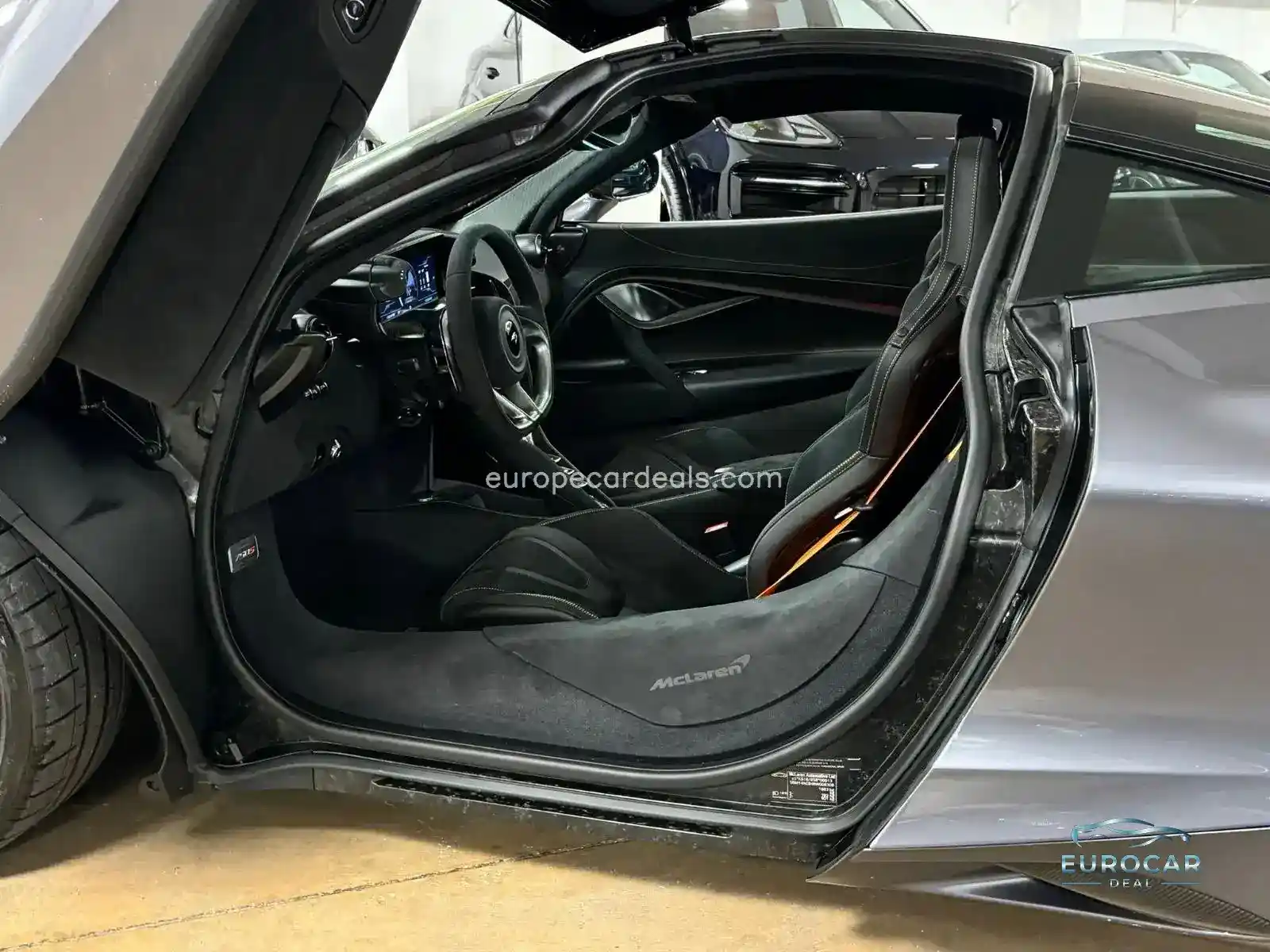 McLaren 750S