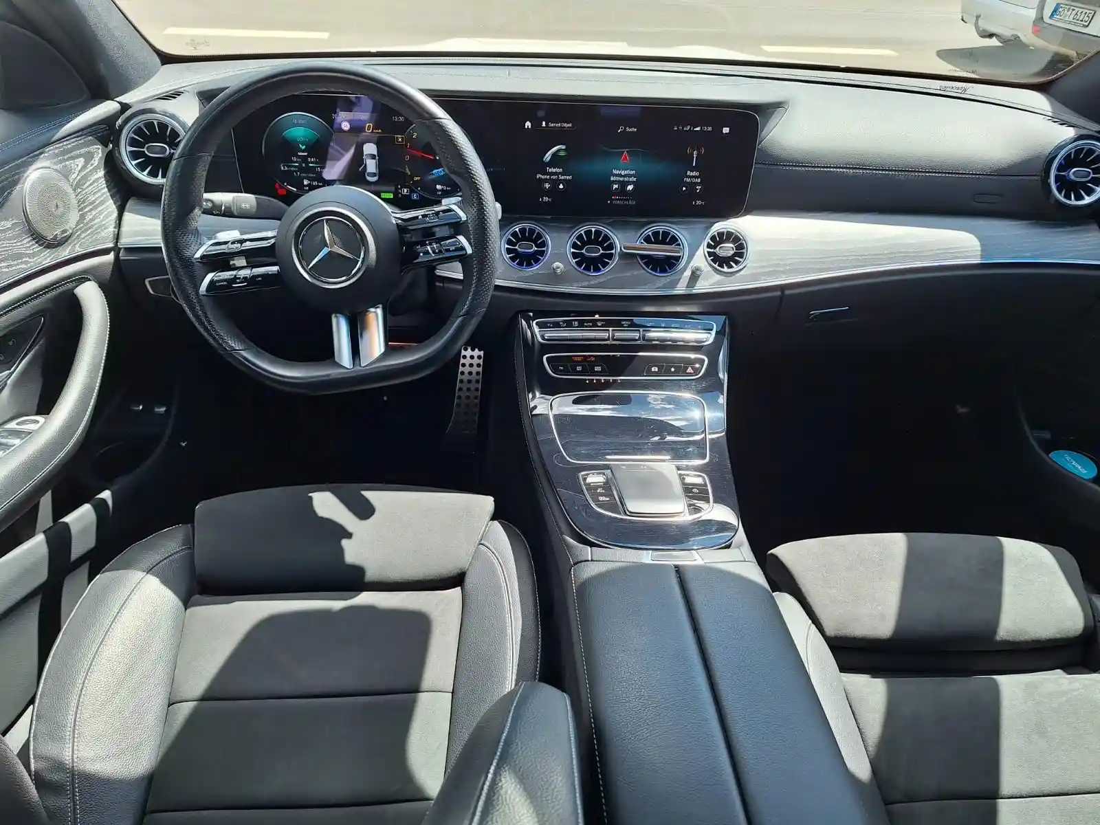 Mercedes-Benz E 300