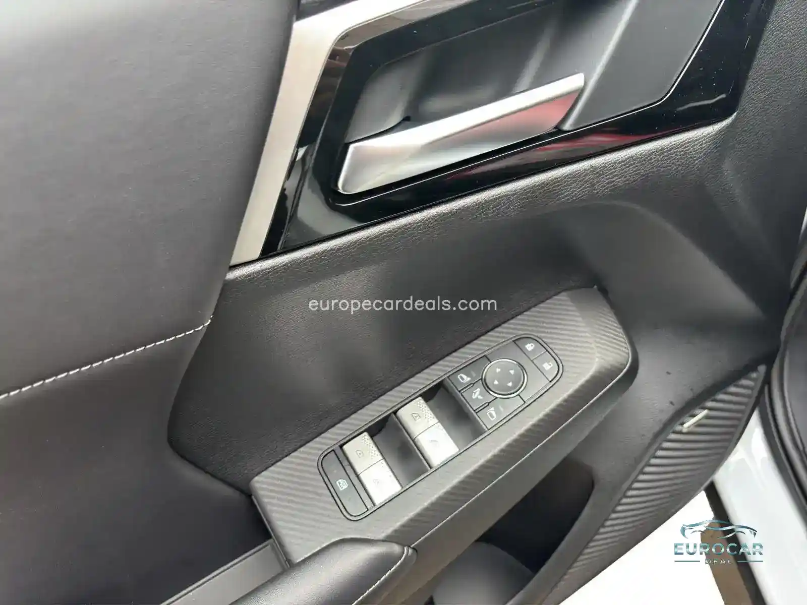 Mitsubishi Plug-in Hybrid Outlander