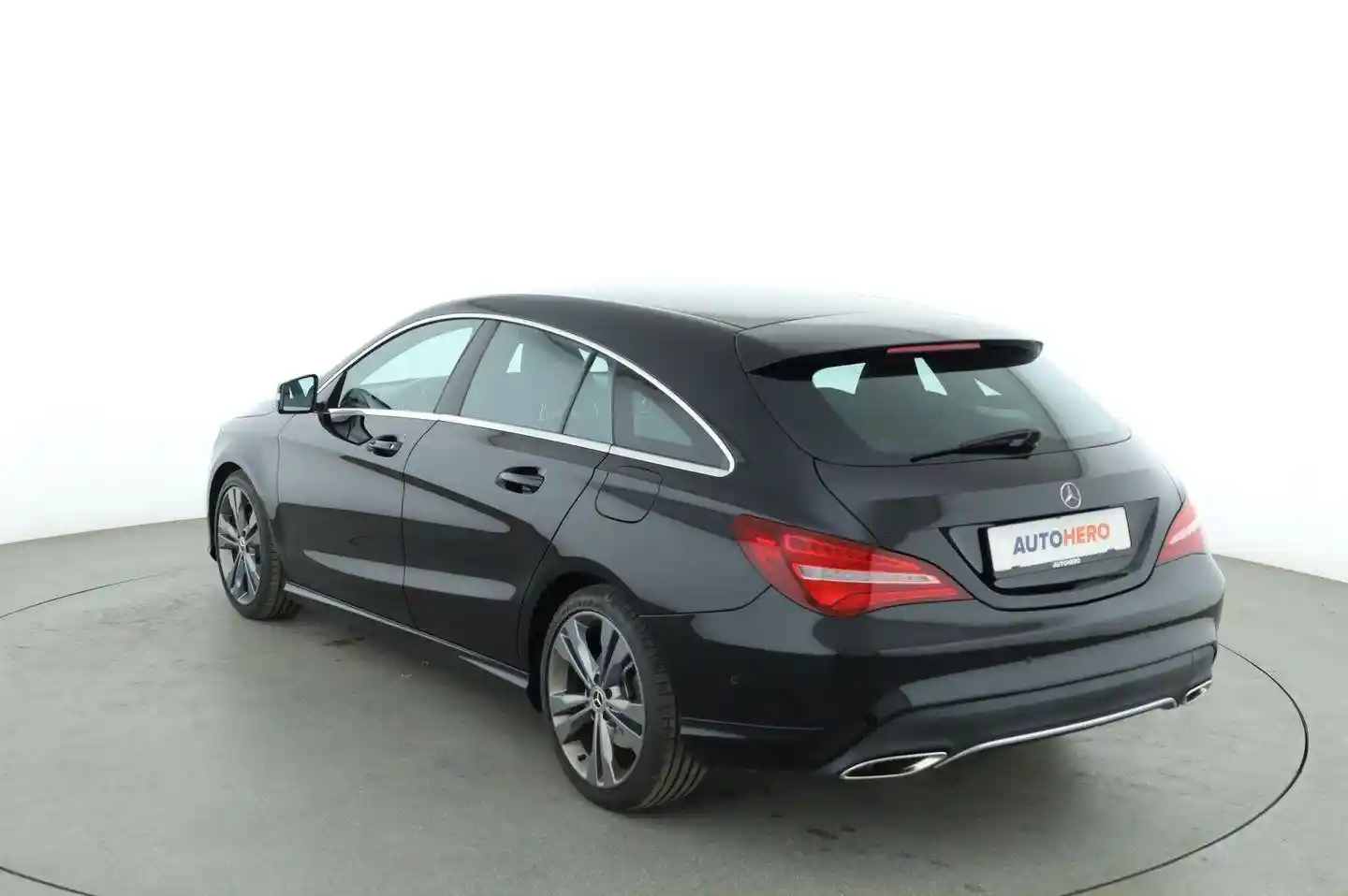 Mercedes-Benz CLA 200 Shooting Brake