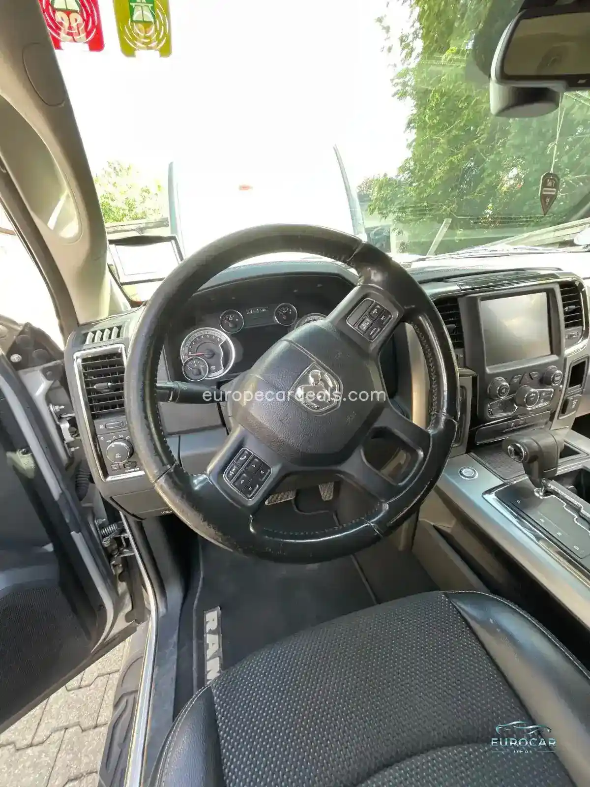 Dodge RAM