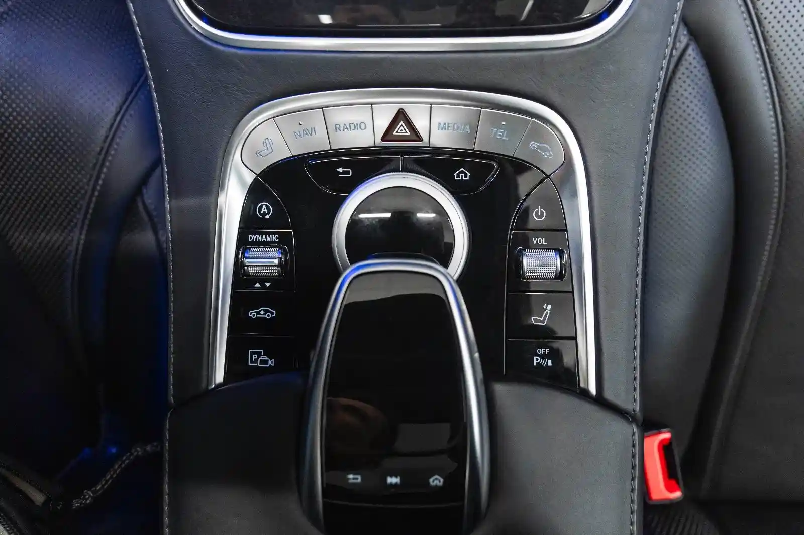 Mercedes-Benz S 560
