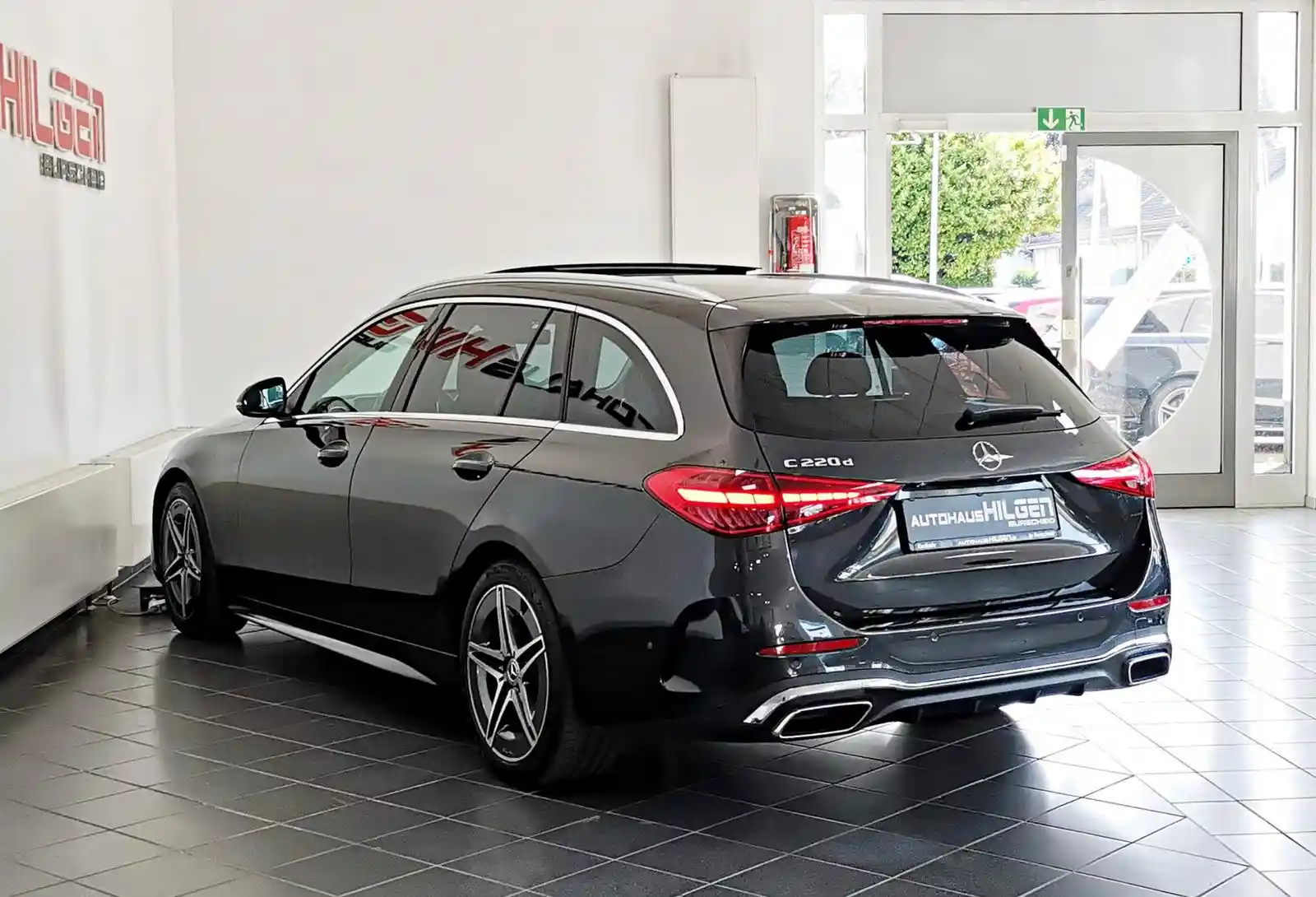Mercedes-Benz C 220