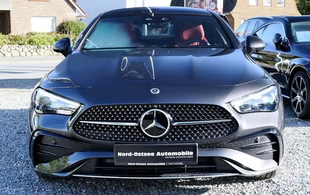 Mercedes-Benz CLE 200