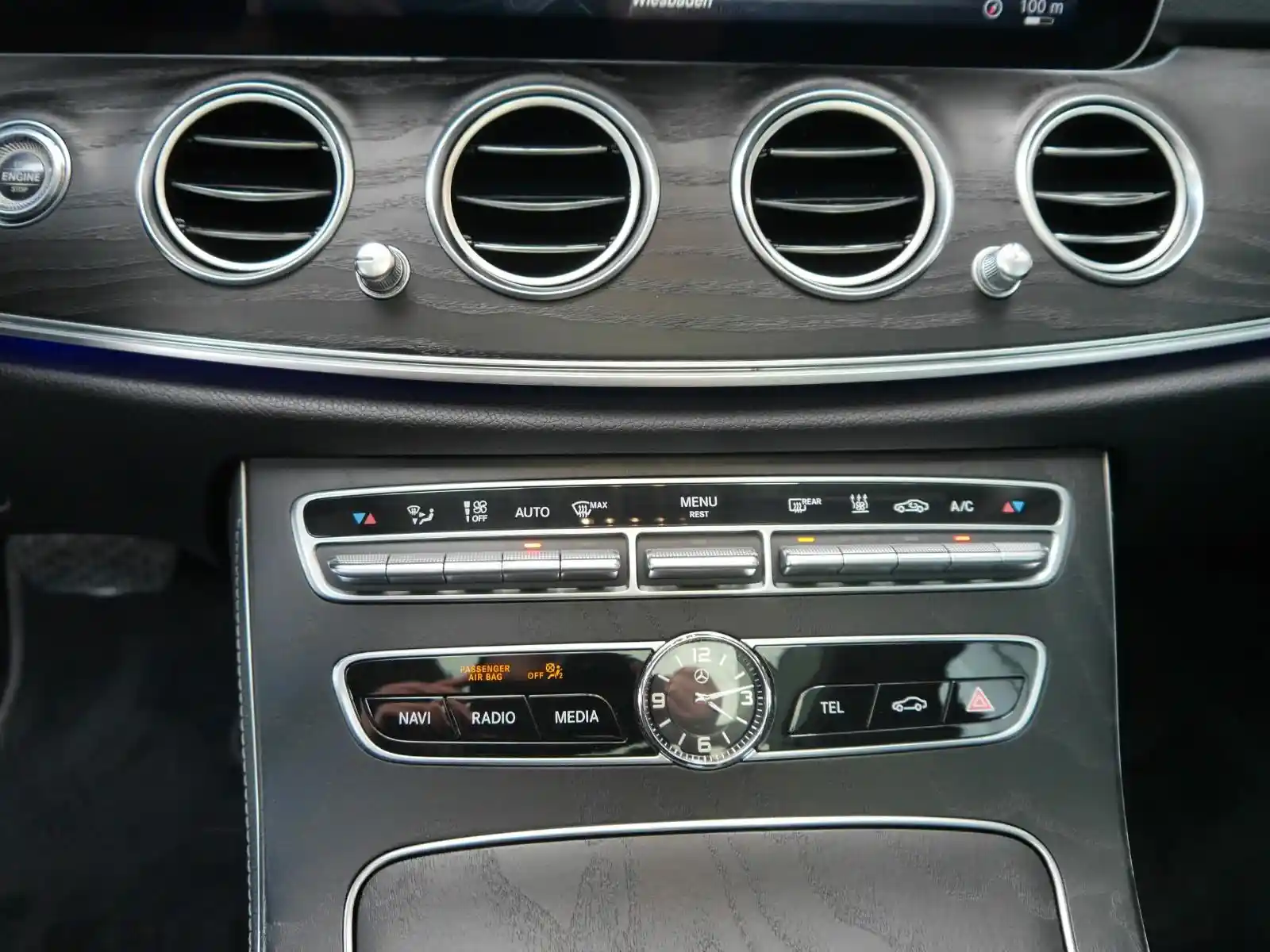 Mercedes-Benz E 400