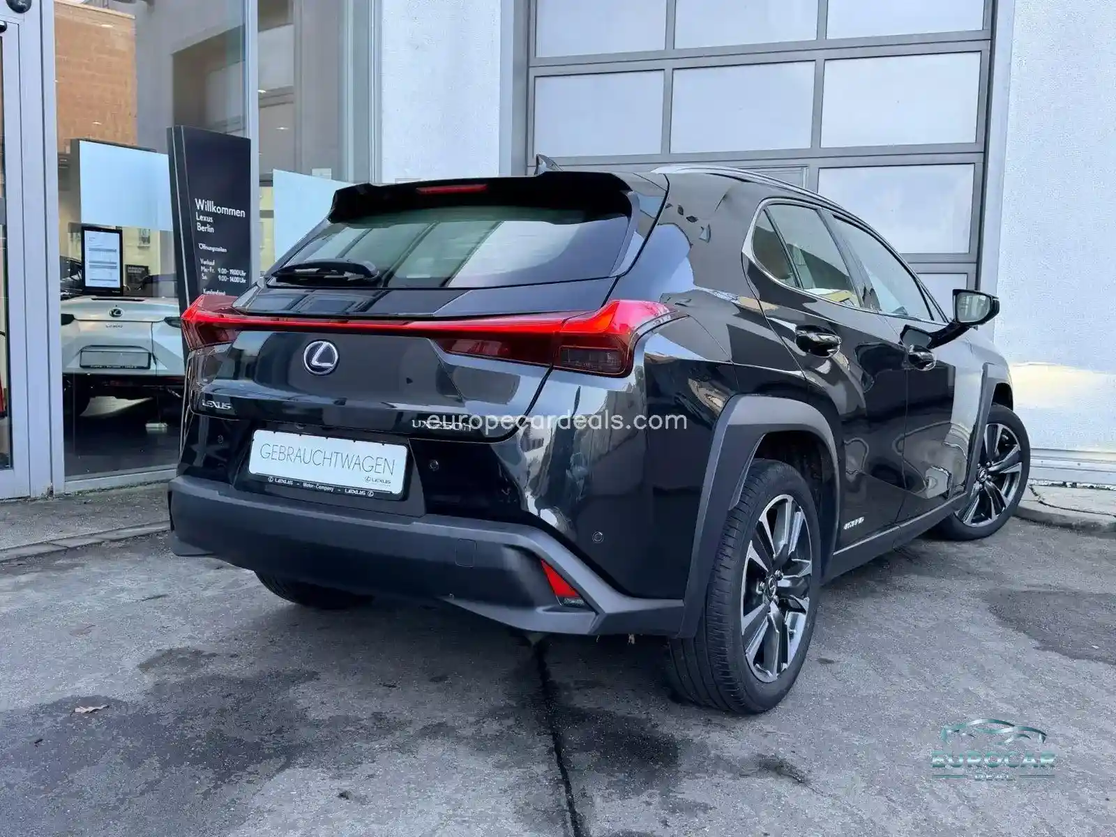 Lexus UX