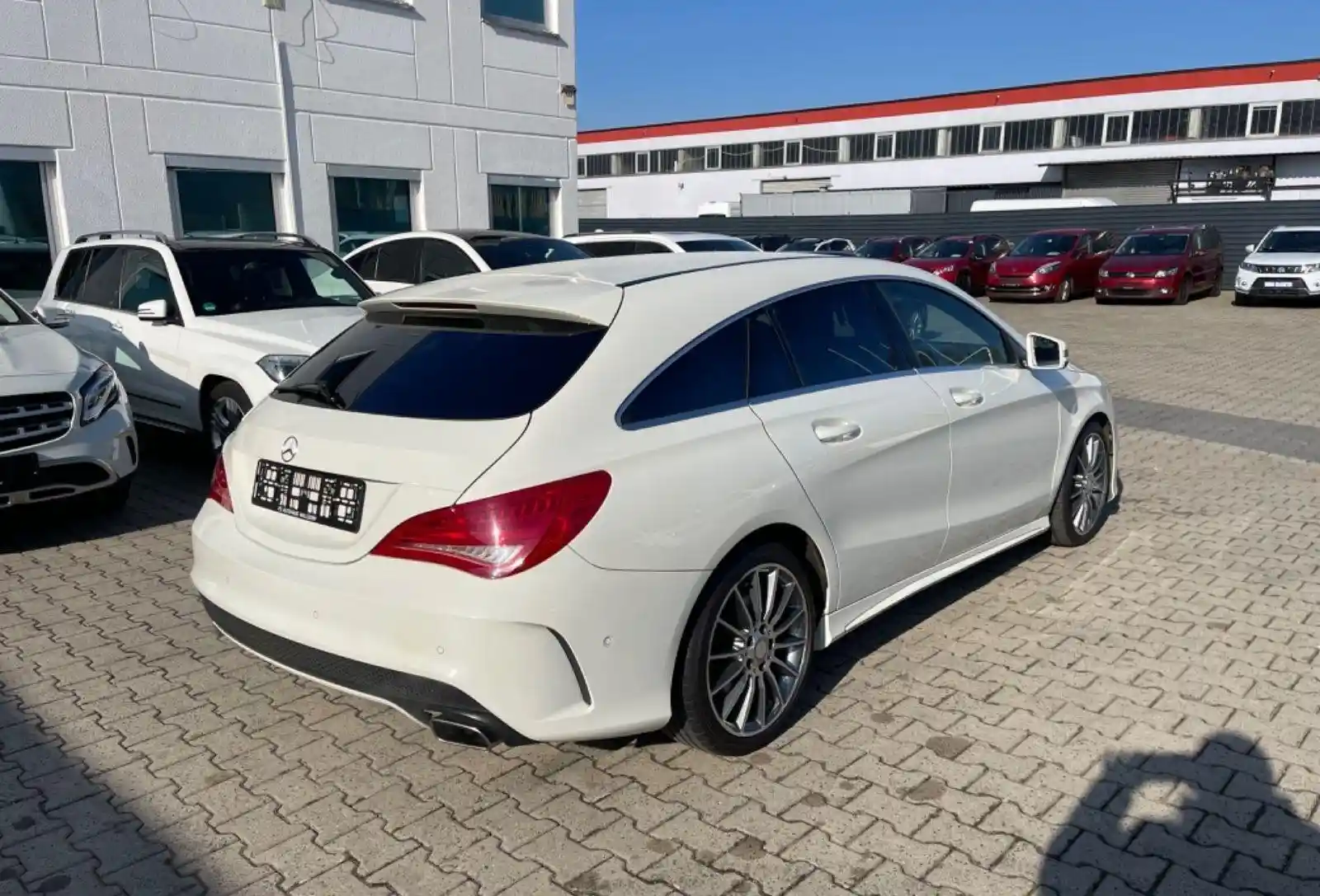 Mercedes-Benz CLA 180