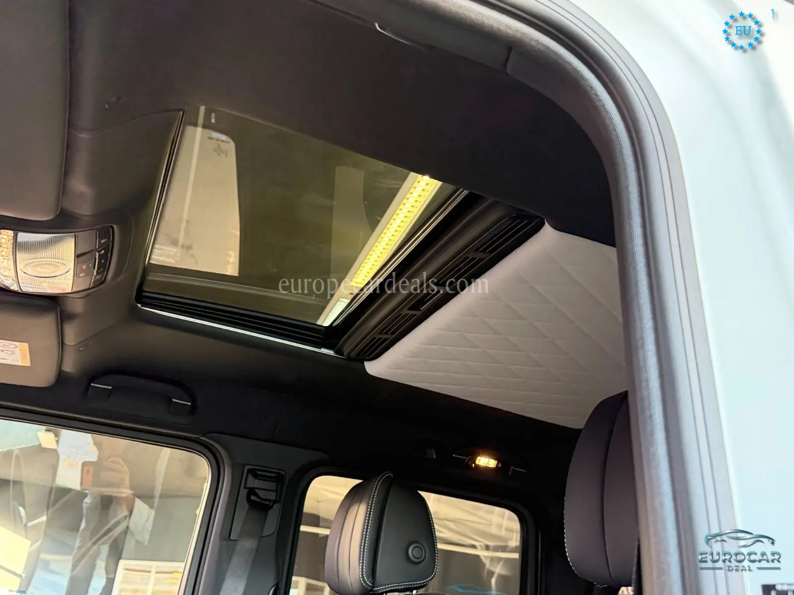 Mercedes-Benz G 500