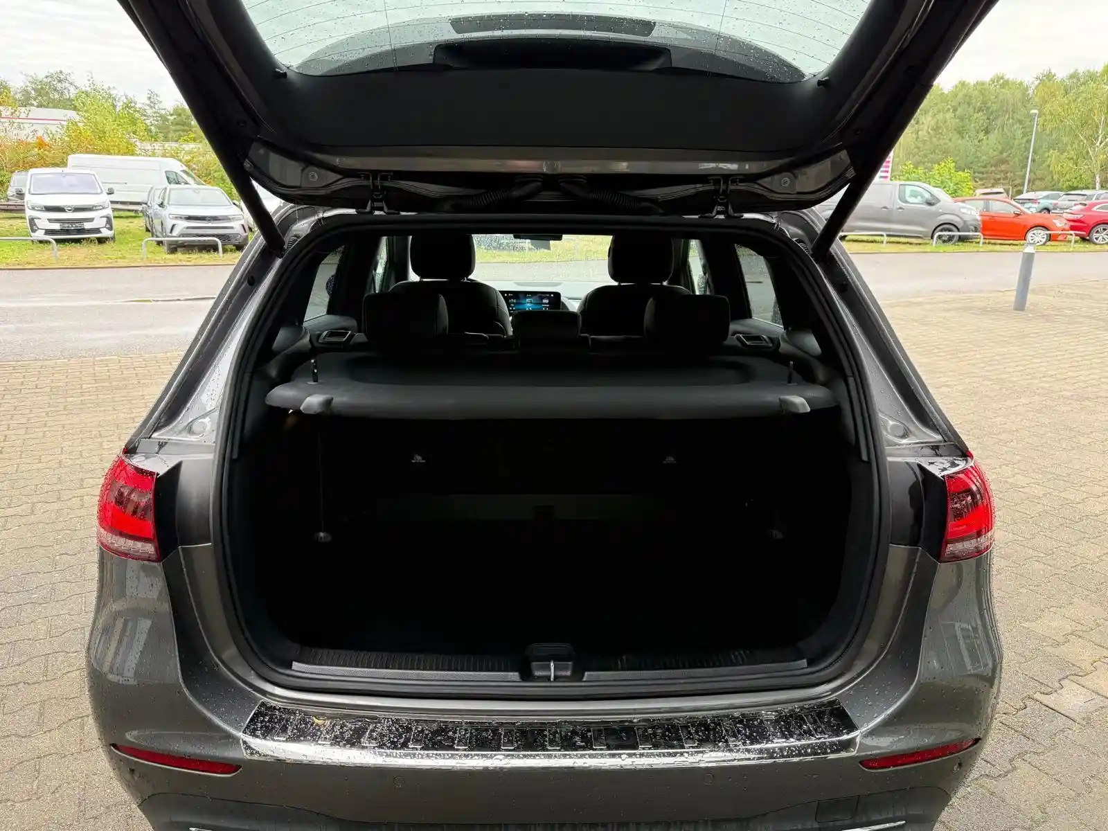 Mercedes-Benz B 250