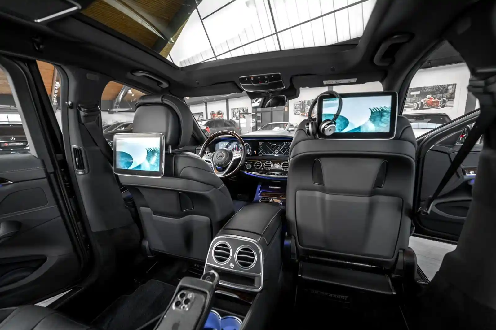 Mercedes-Benz S 560