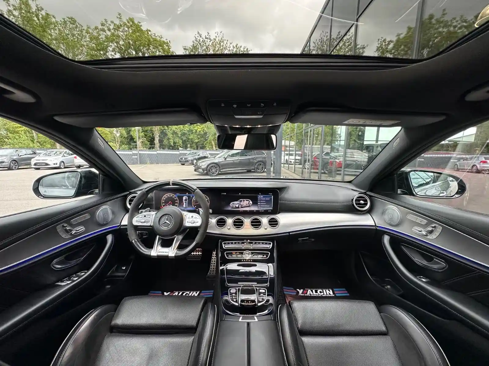Mercedes-Benz E 63 AMG