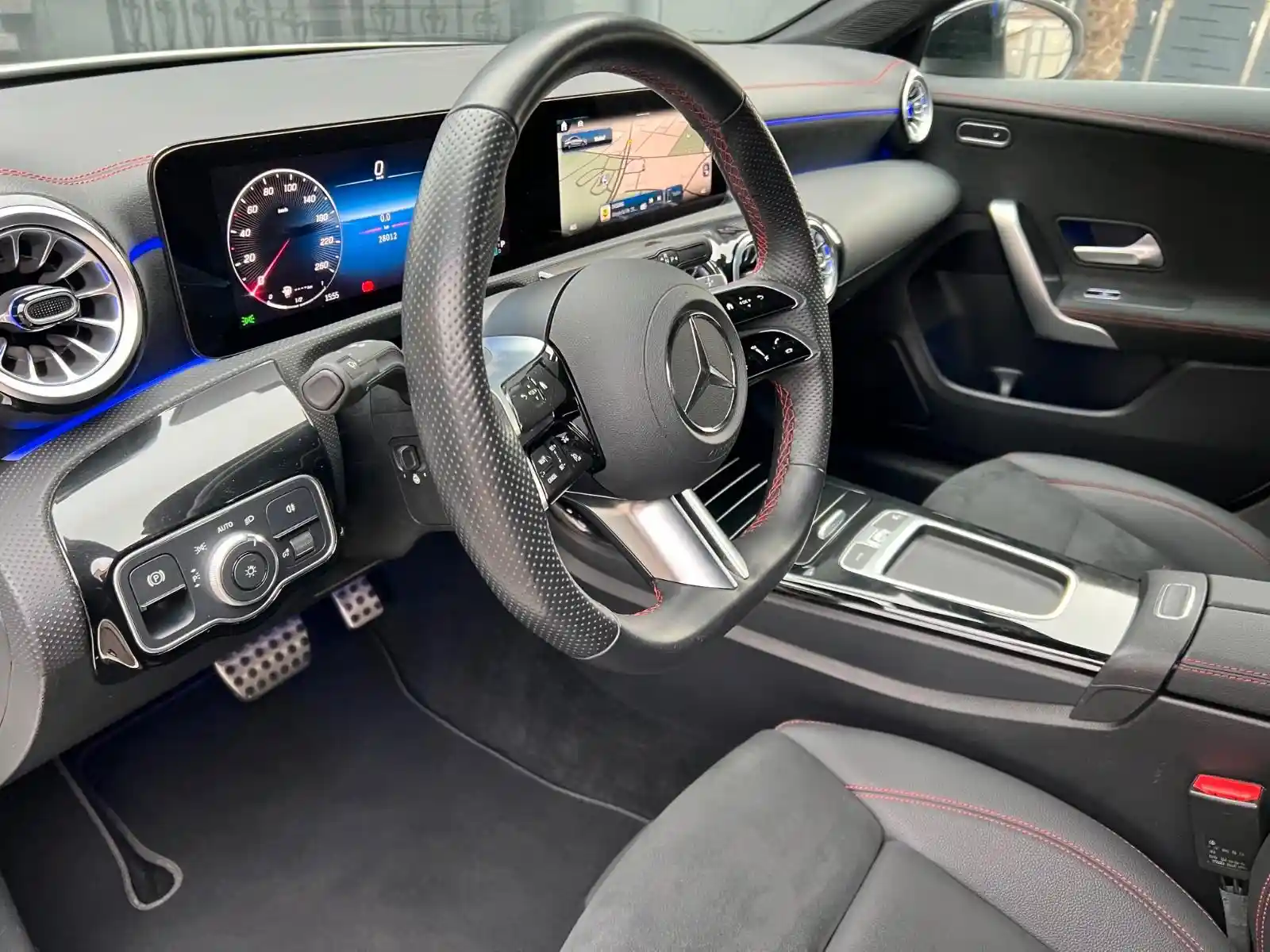 Mercedes-Benz CLA 200