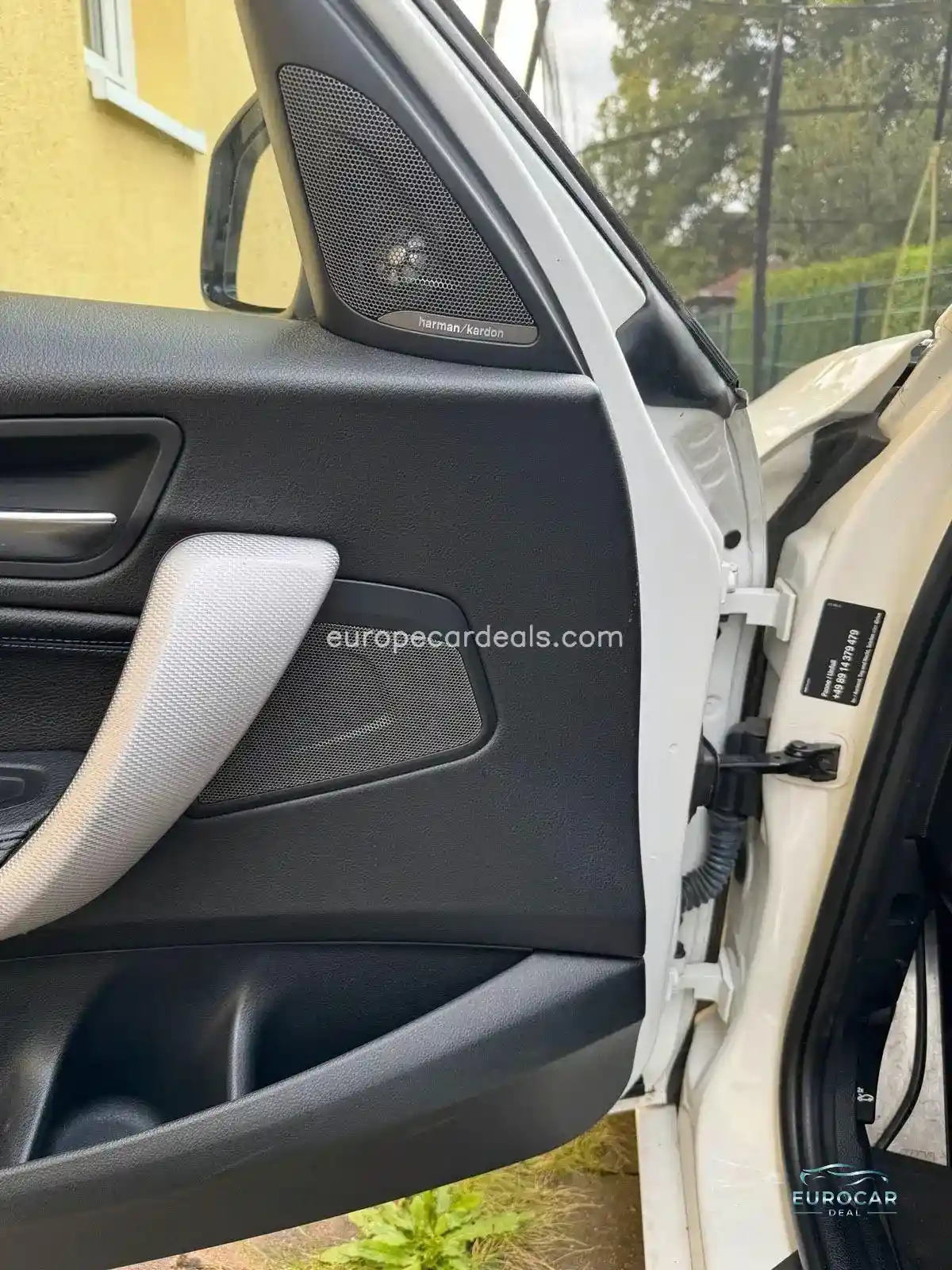 BMW M140i