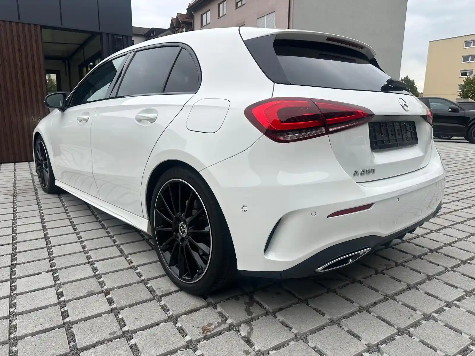 Mercedes-Benz A 200