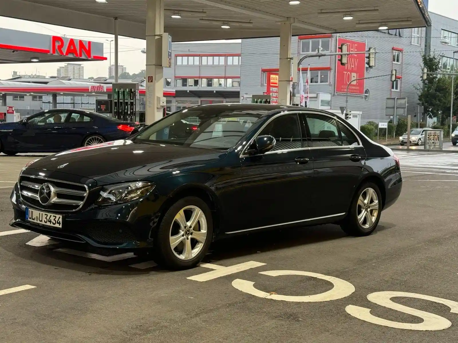 Mercedes-Benz E 300