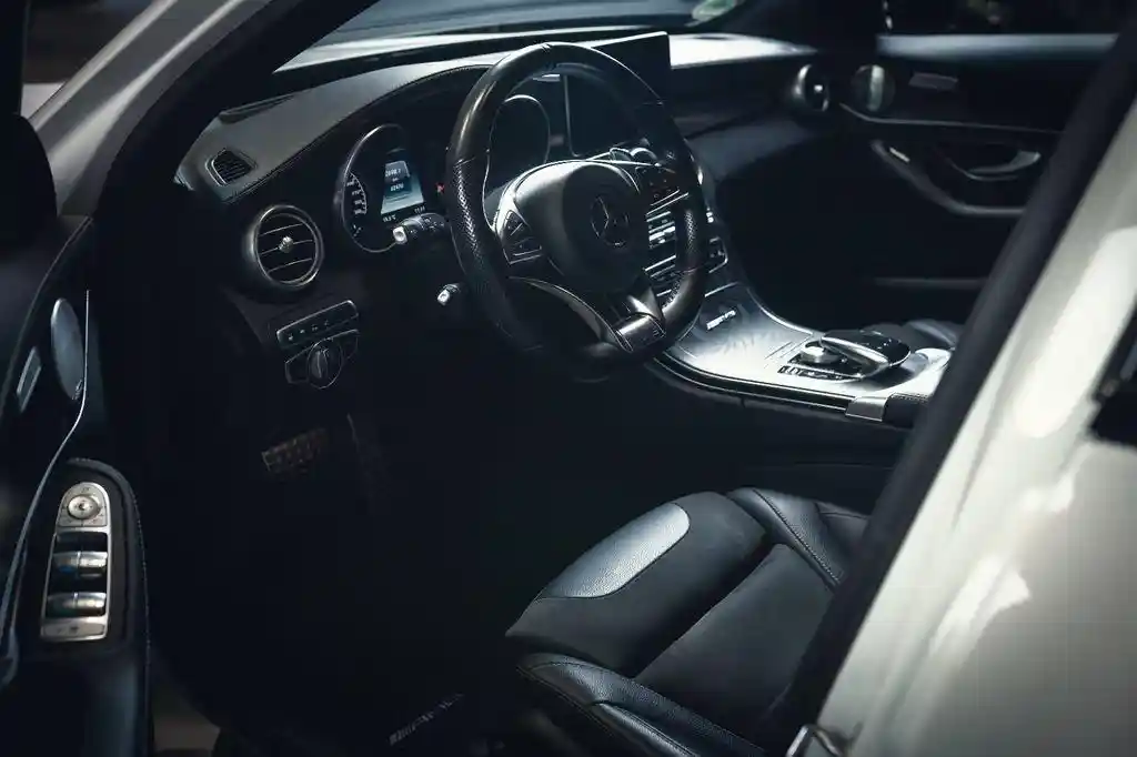 Mercedes-Benz C 63 AMG