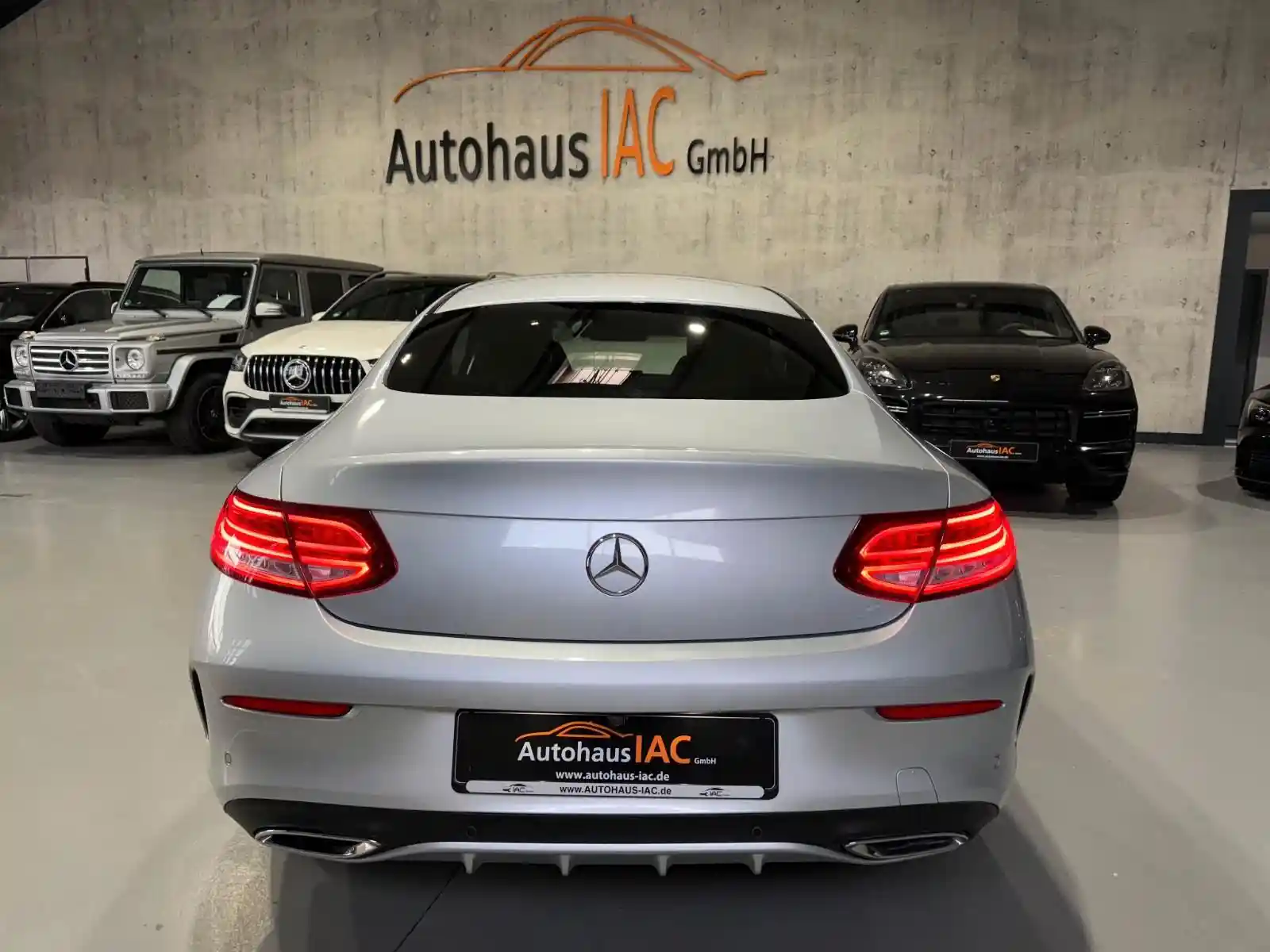 Mercedes-Benz C 220