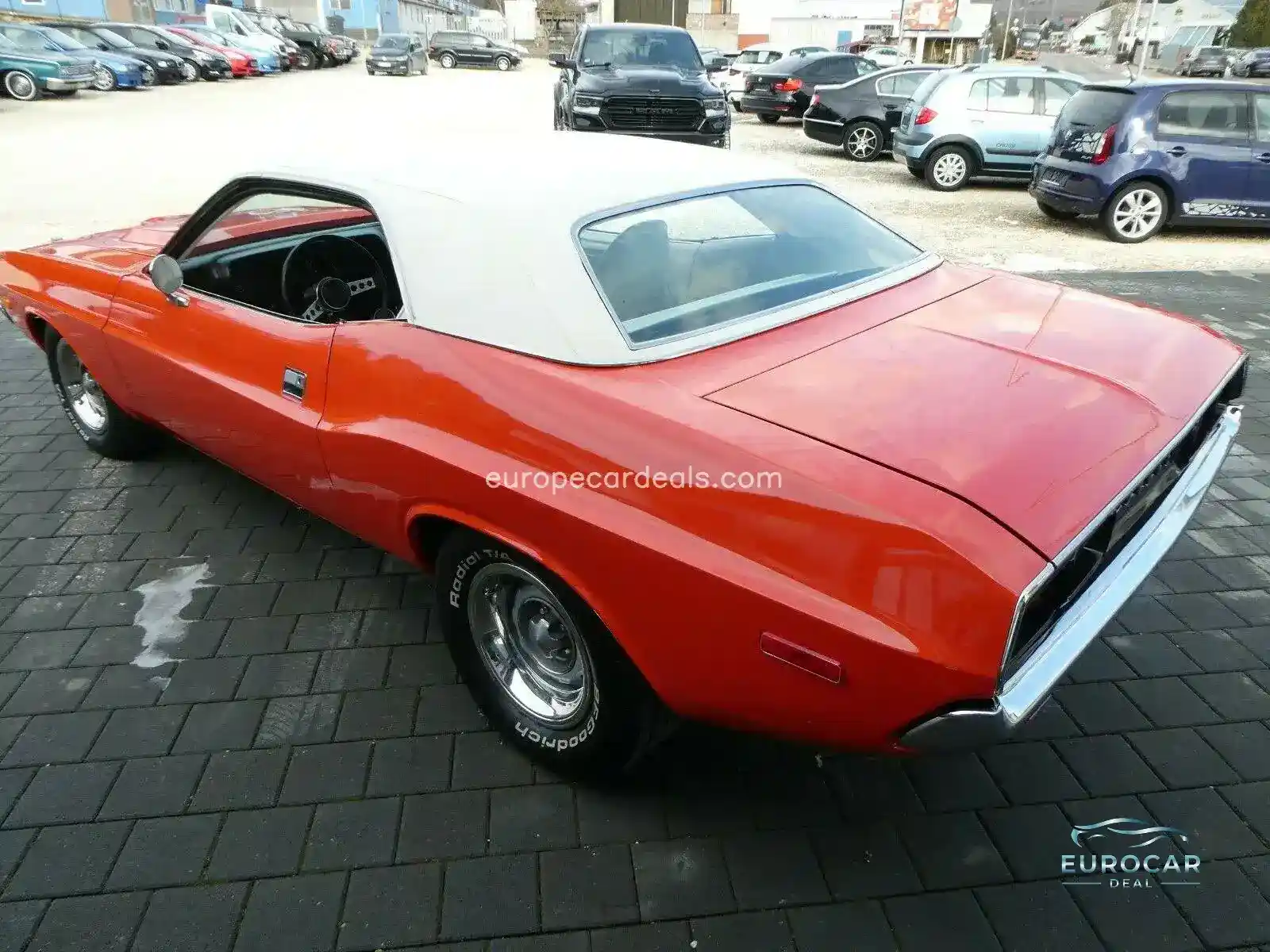 Dodge Challenger