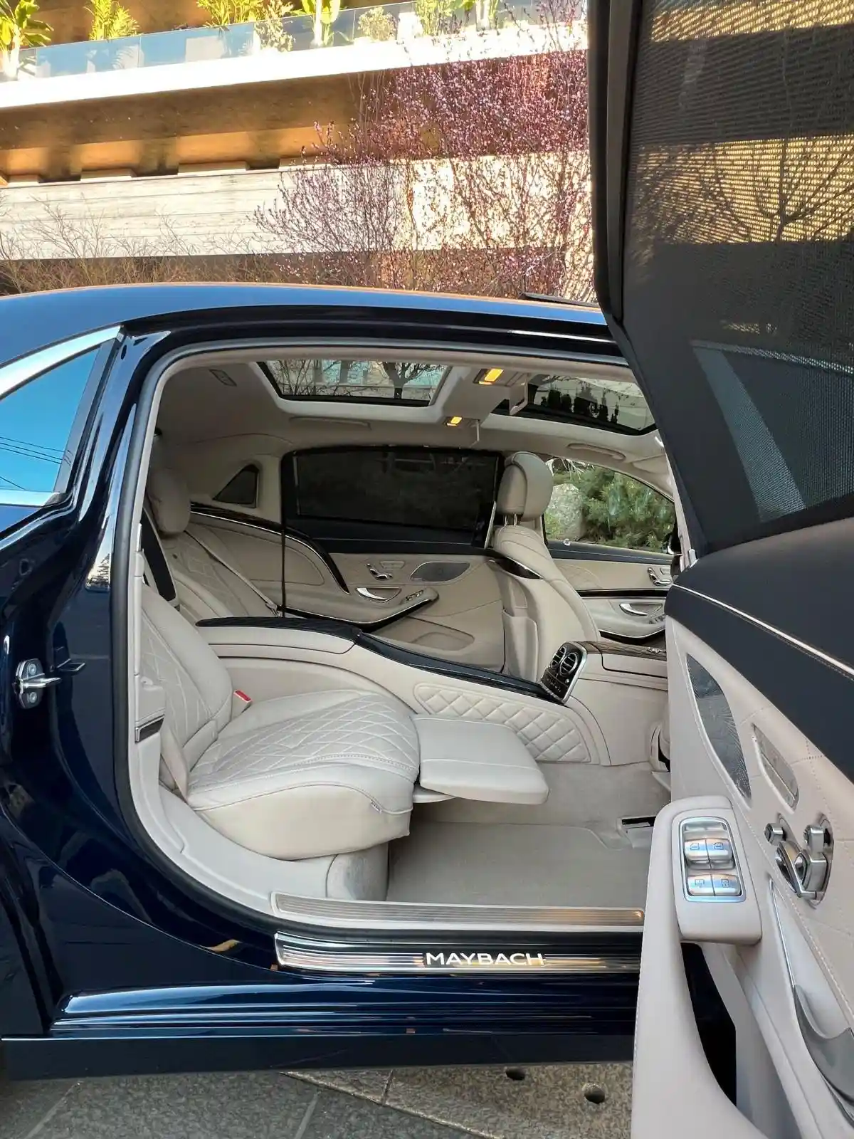 Mercedes-Benz S 560