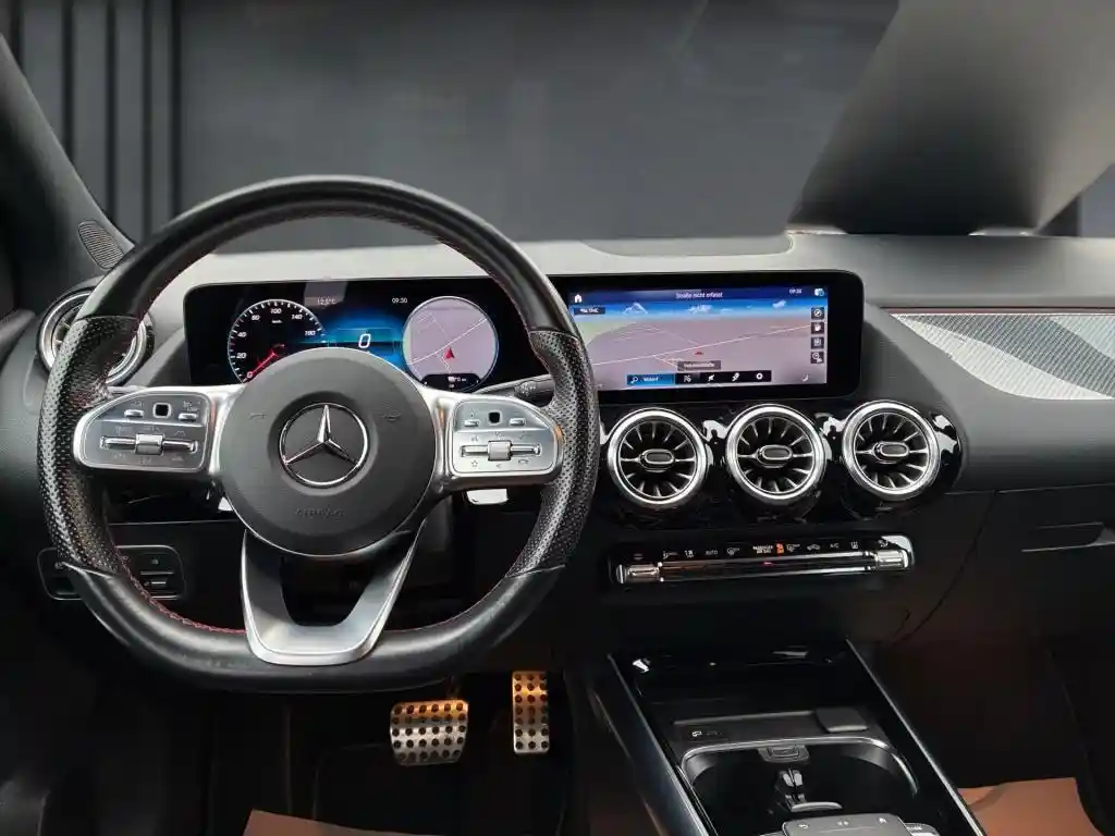 Mercedes-Benz B 250