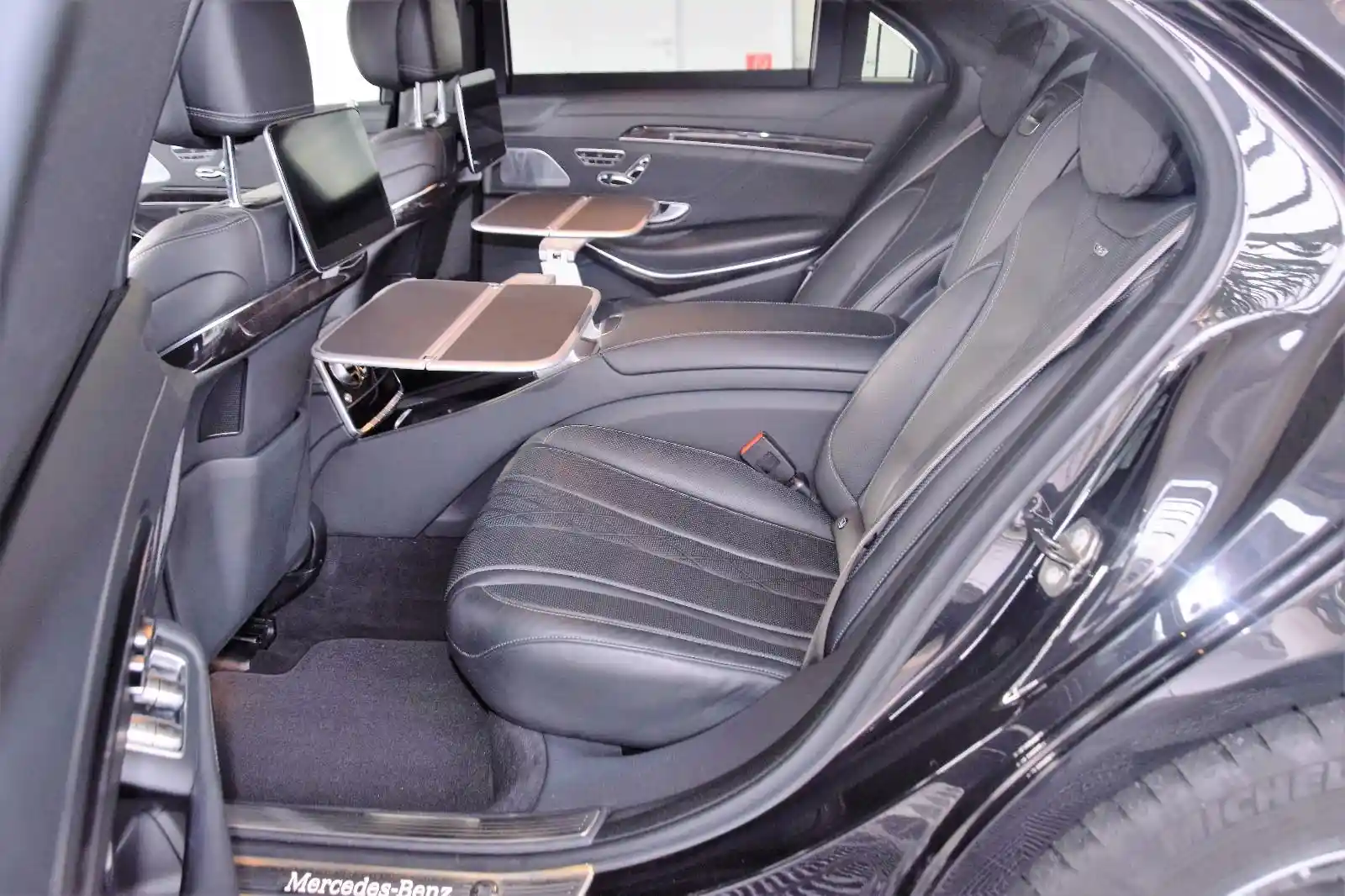 Mercedes-Benz S 600