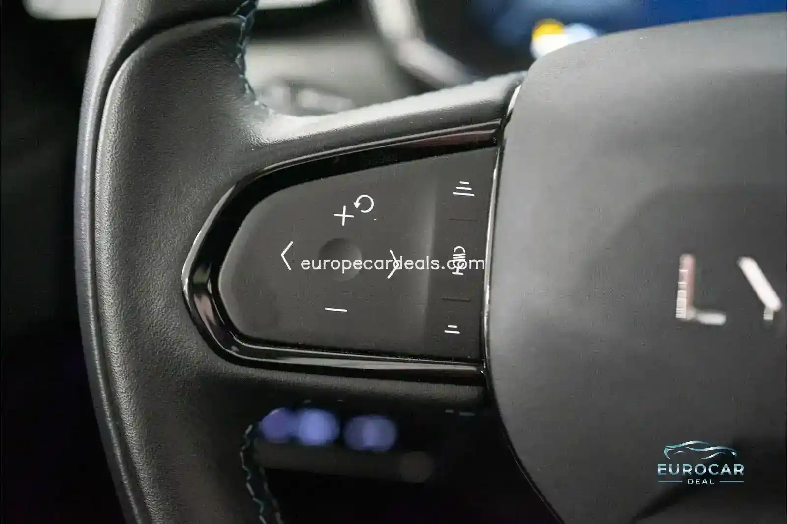 Lynk&Co 01