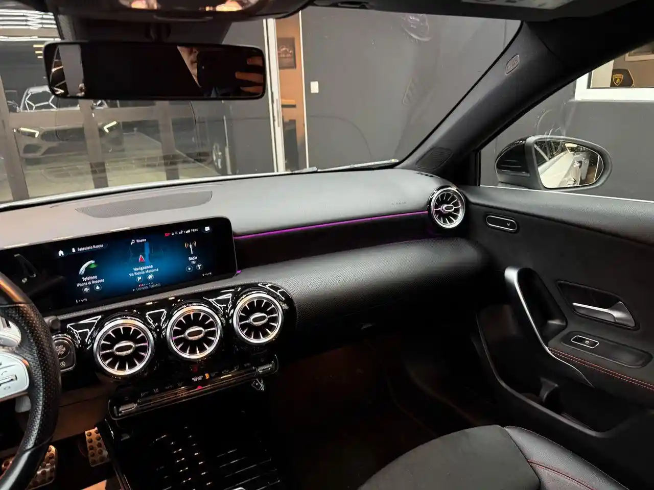 Mercedes-Benz A 180