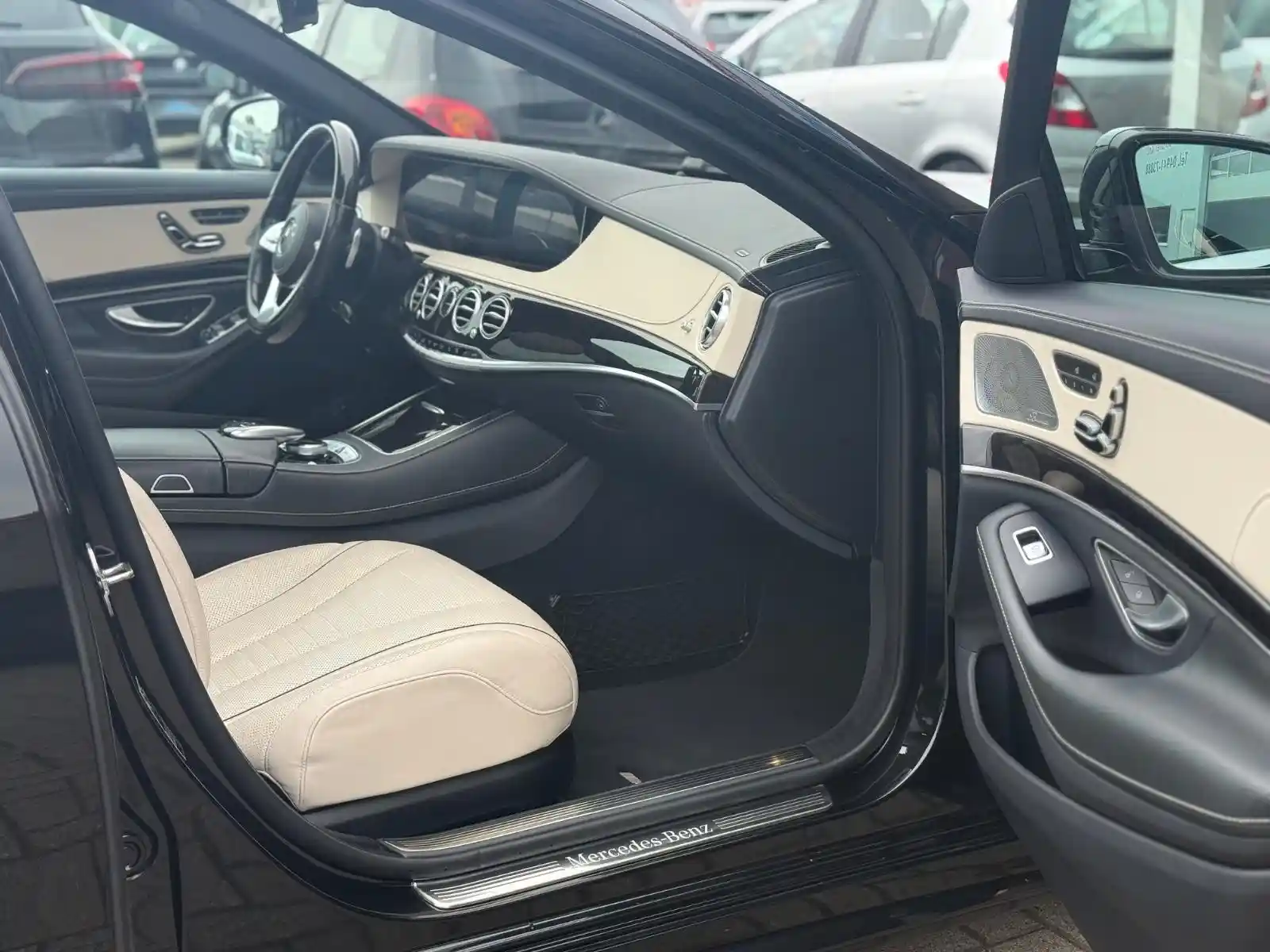 Mercedes-Benz S 400